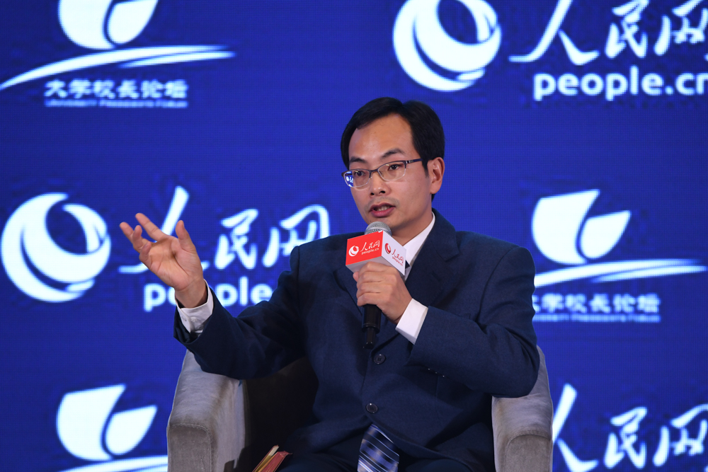 西北師范大學(xué)副校長王頂明。