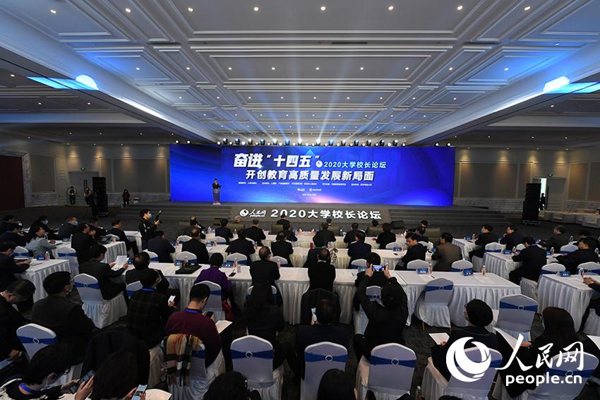 Փ���F(xi��n)��(ch��ng)�D������W(w��ng)ӛ�� ������ �z