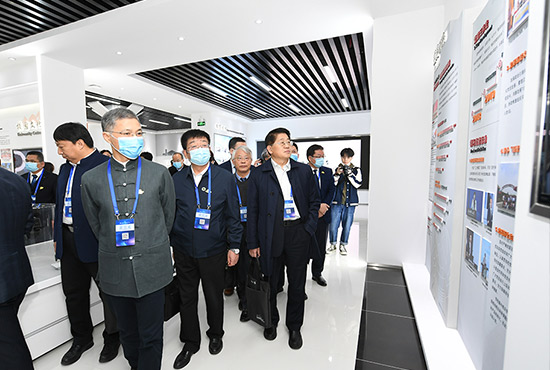 �c��(hu��)���e���^�Ͽƴ�ʮ��ɹ�չ