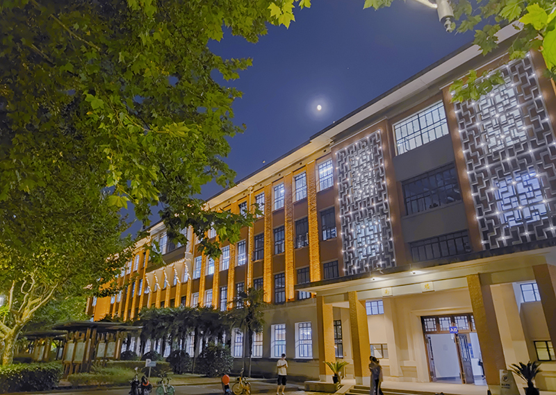 ͬ��(j��)��W(xu��)���̌W(xu��)�����ǹ��c(di��n)�c(di��n)���T����z