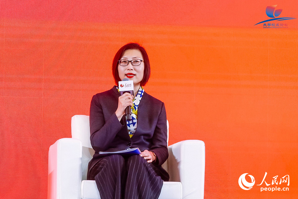 湖北經濟學院校長方潔