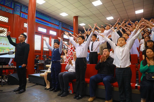 �Ž��е���������У�����D