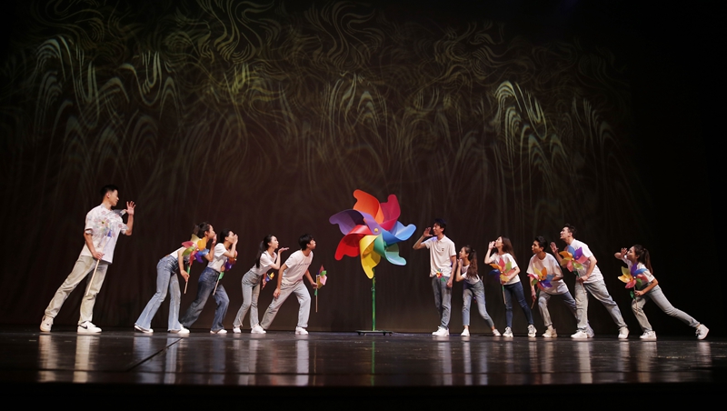 2023年北京大學(xué)生舞蹈節(jié)閉幕演出。主辦方供圖