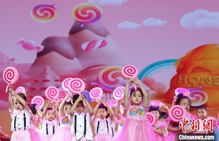 ����ˇ�g(sh��)��(ji��)�麢�ӂ��ṩ��չʾ�����_(t��i)������ �z