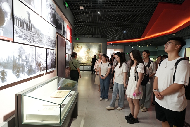 ��W(xu��)��ӛ�߈F���^��ꖿ���Ԯ����ʿ��@չ�d��