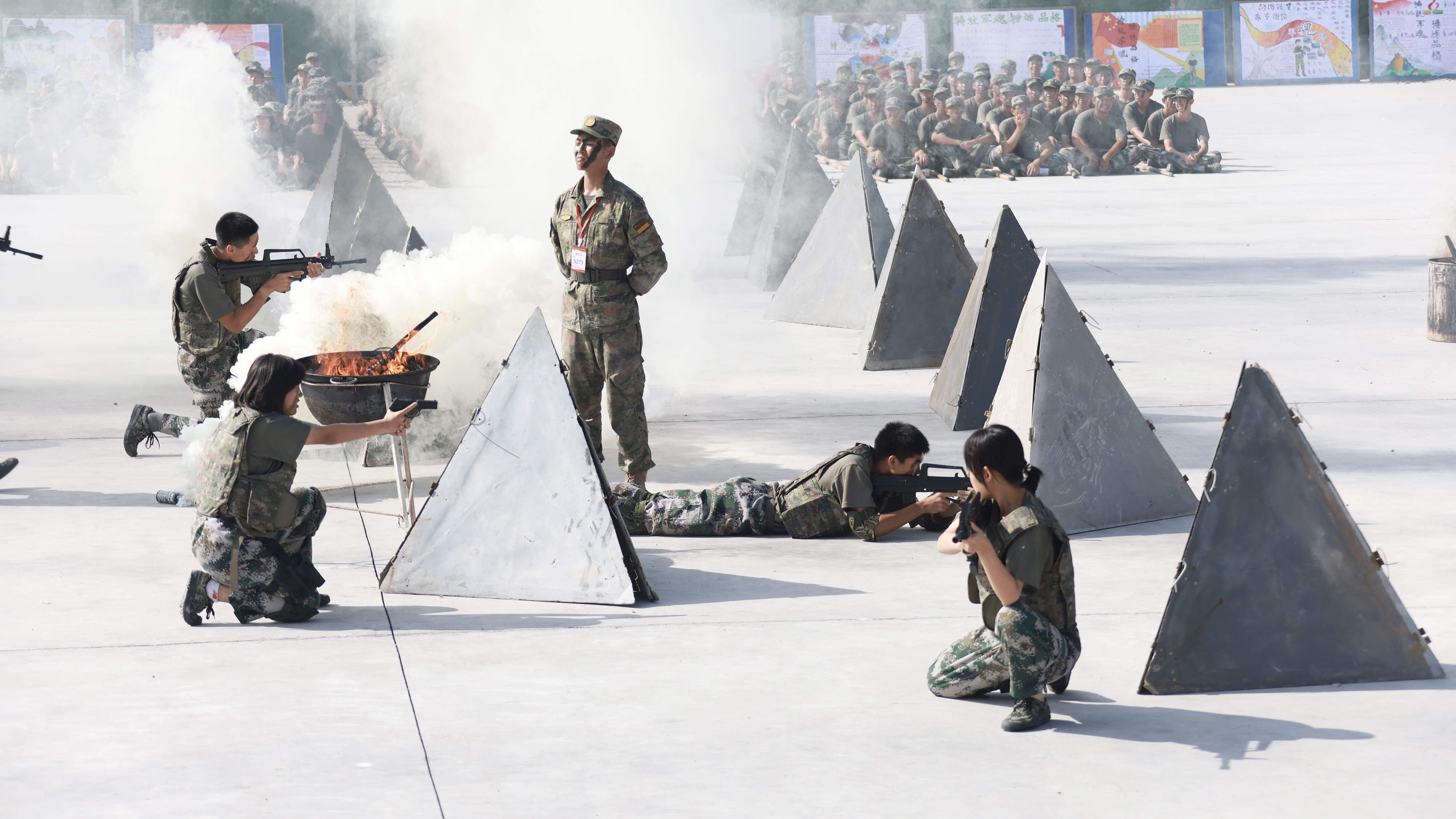 �Y�I�xʽ�F(xi��n)����У�����D