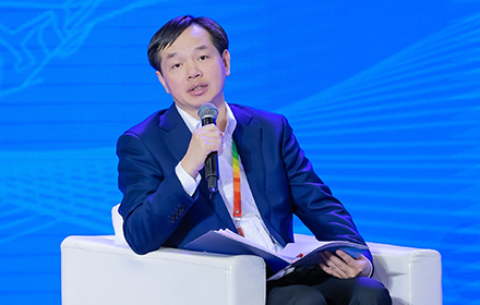 �����ˣ��|��ؔ��(j��ng)��W�hί����ӛ��У�L ���t��