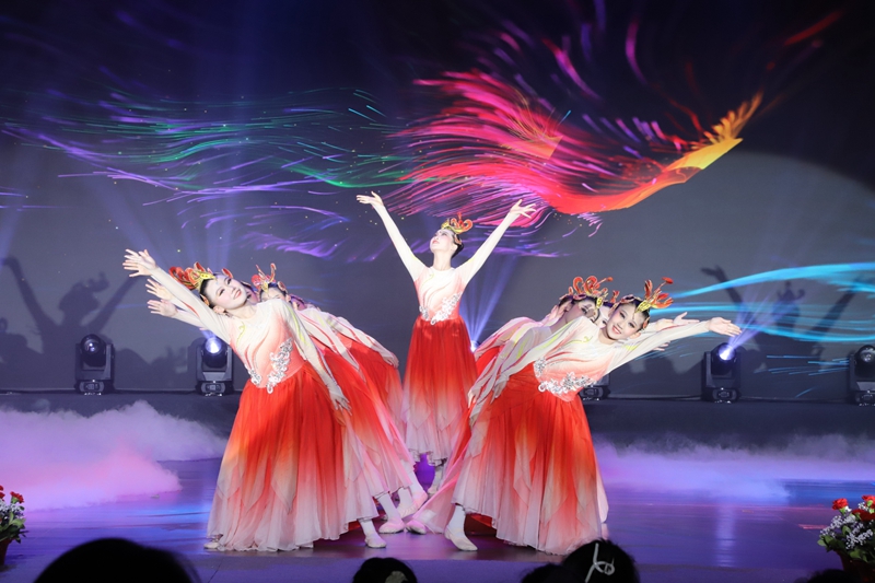 北京市大興區(qū)舉辦首屆京津冀校園春晚。大興區(qū)教育融媒體中心供圖