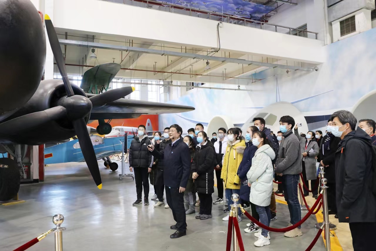 �������պ����W(xu��)�������(b��o)��(gu��)���n�����������պ����W(xu��)���D