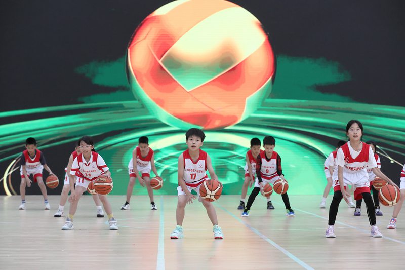 ��������С�W��ꖹ��w��8��Єӆ����������н�ί���D