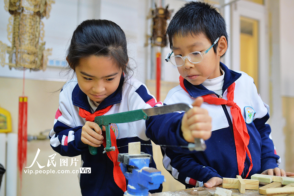山東青島:“木工課堂”學技能【3】