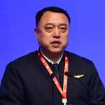     馬建新    中國民用航空飛行學院黨委常委、副院長以奮擊者為先的態(tài)度落實立德樹人根本任務，以創(chuàng)新者強的行動統籌推進民航人才培養(yǎng)的中國式現代化之路，堅持為黨育人、為國育才，為中國民航培養(yǎng)更多合格的建設者和接班人。