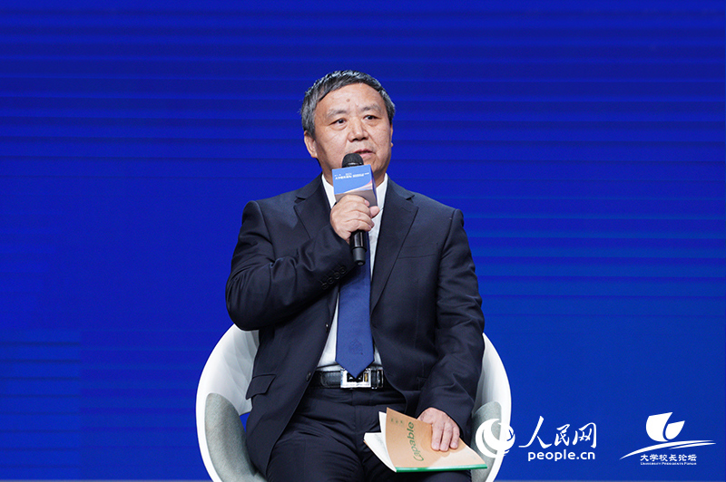 成都理工大學(xué)校長許強(qiáng)。