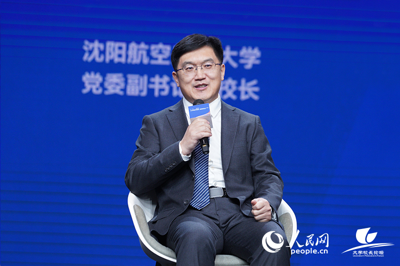 沈陽(yáng)航空航天大學(xué)黨委副書記、校長(zhǎng)李潤(rùn)東。