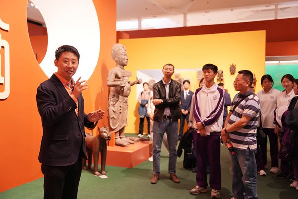 清華附中永豐學(xué)校家校共育活動(dòng)舉行。校方供圖