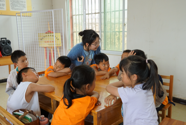 今年7月，葉嘉樂(lè)在云南尋甸支教。華東師范大學(xué)供圖