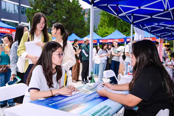 北京高校2026屆畢業(yè)生就業(yè)服務(wù)季啟動(dòng)