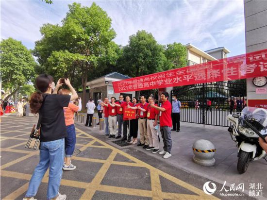 �Ϳ��ώ���Ӱ�c(di��n)ٝ�߿� ������W(w��ng) Ф����z