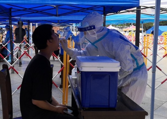 �߿�ǰϦ�����d�h�����M(j��n)�к���z�y(c��)���Ű����l(w��i)��ί���D