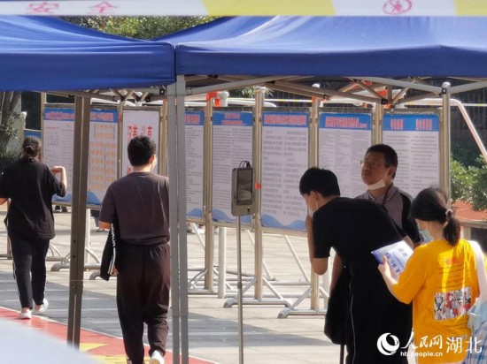 �����M(j��n)�뿼��(ch��ng)���M(j��n)����Ę�R(sh��)�e�������z