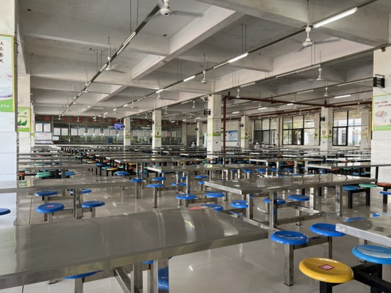 ʳ�Ã�(n��i)�����ø��(xi��ng)��(zh��n)�䣬�ȴ�����ǰ���Ͳ������L��λ���D