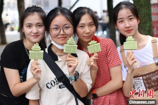 ������Ʒ�L���Ą�(chu��ng)��ѩ������� �z