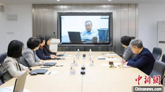 �Ї��������M(j��n)�̎��(du��)�锵(sh��)�ֻ��D(zhu��n)��