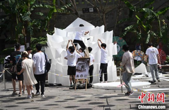 ��W(xu��)�����ڴ��ý����������� �z