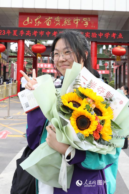 6��7�ո߿�������ɽ�|67�f�������M������ƴ����������ɽ�|ʡ����ЌW���c�������M����ǰ�������տ�������������Ԣ�⡰һ�e�Z����������W(w��ng)ӛ�� �����z