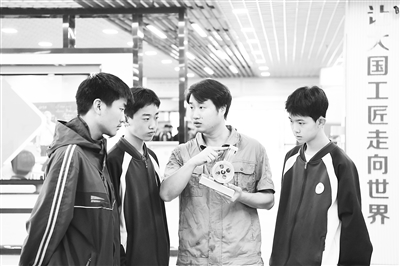 �I(y��)ԺУ�̎��锵(sh��)�ؼ��g(sh��)��(y��ng)�Ì��I(y��)�W(xu��)�����n�� ���A��ӛ�� ��ȫ���z