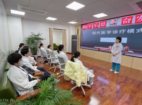 宣武醫(yī)院臨床見(jiàn)習(xí)課堂