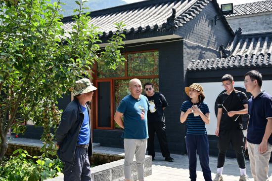 北京建筑大學(xué)專家團(tuán)隊在門頭溝區(qū)開展傳統(tǒng)村落農(nóng)房建設(shè)現(xiàn)場評價工作