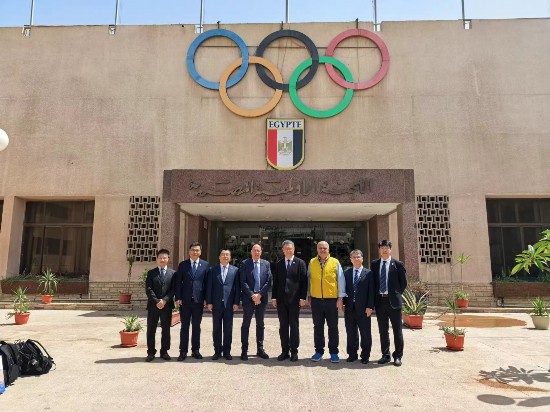 學(xué)校出訪埃及奧委會